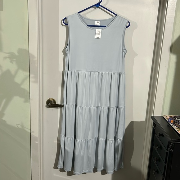Dress - Picture 2 of 13